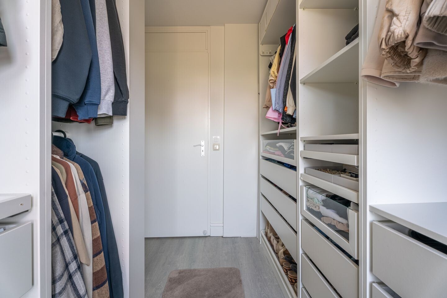 Tussenwoning te koop: Kleipettenlaan 220, Rijnsburg
