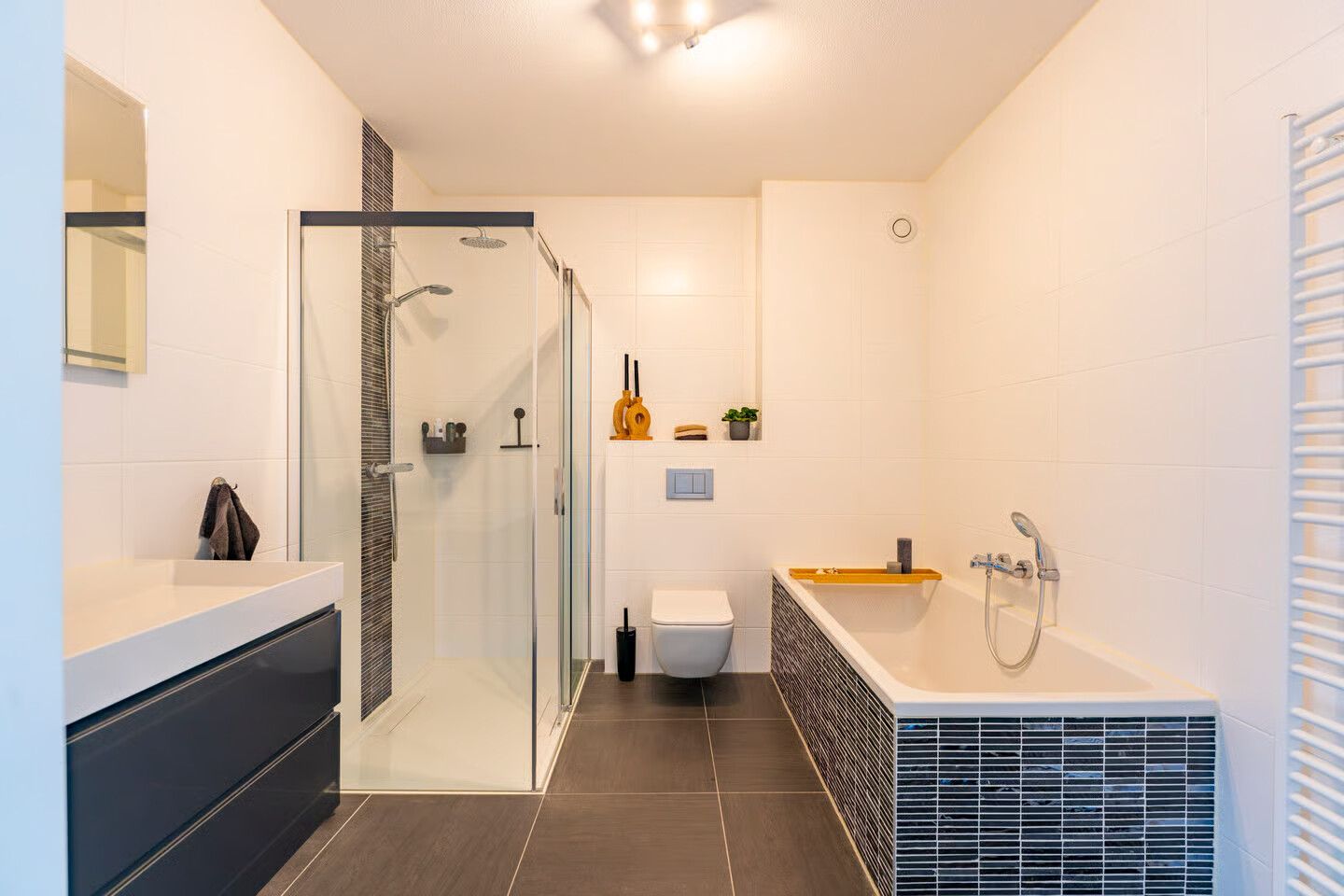 Tussenwoning te koop: Bankijkerweg 177, Rijnsburg
