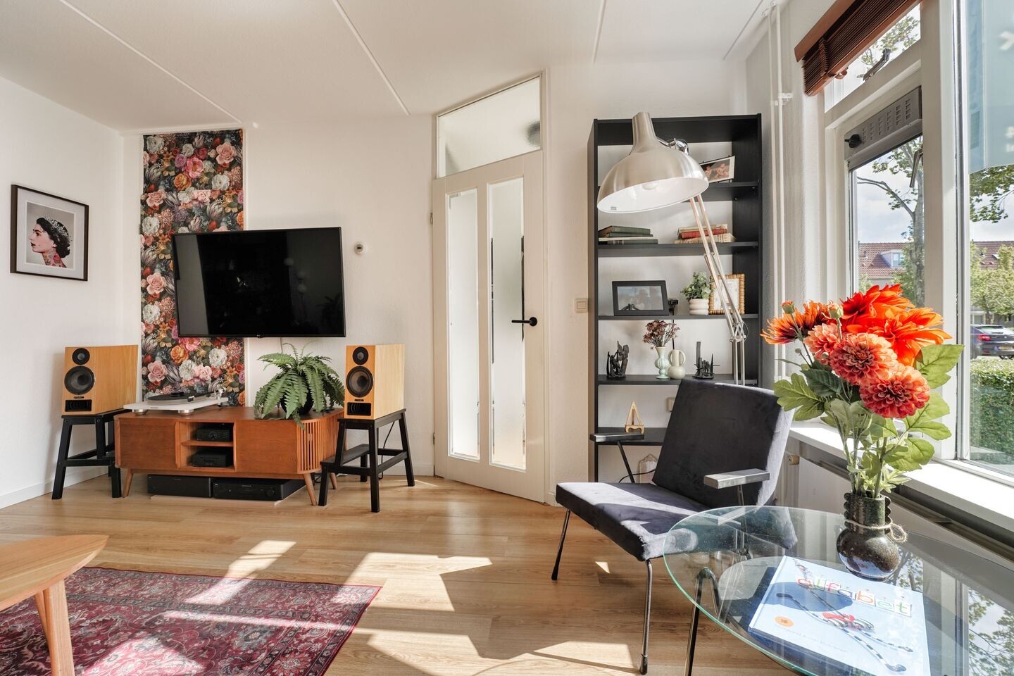 Tussenwoning te koop: Kamperfoelie 35, Rijnsburg