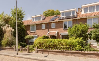Middelweg 67