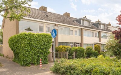 Van Warmondlaan 1