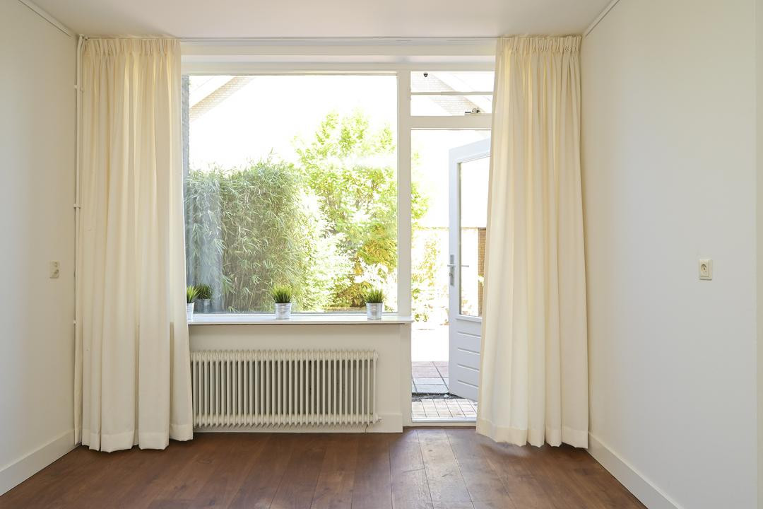Tussenwoning te koop: Van Polanenpark 49, Wassenaar