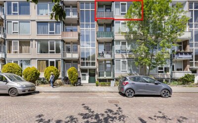 Twickelstra. 25