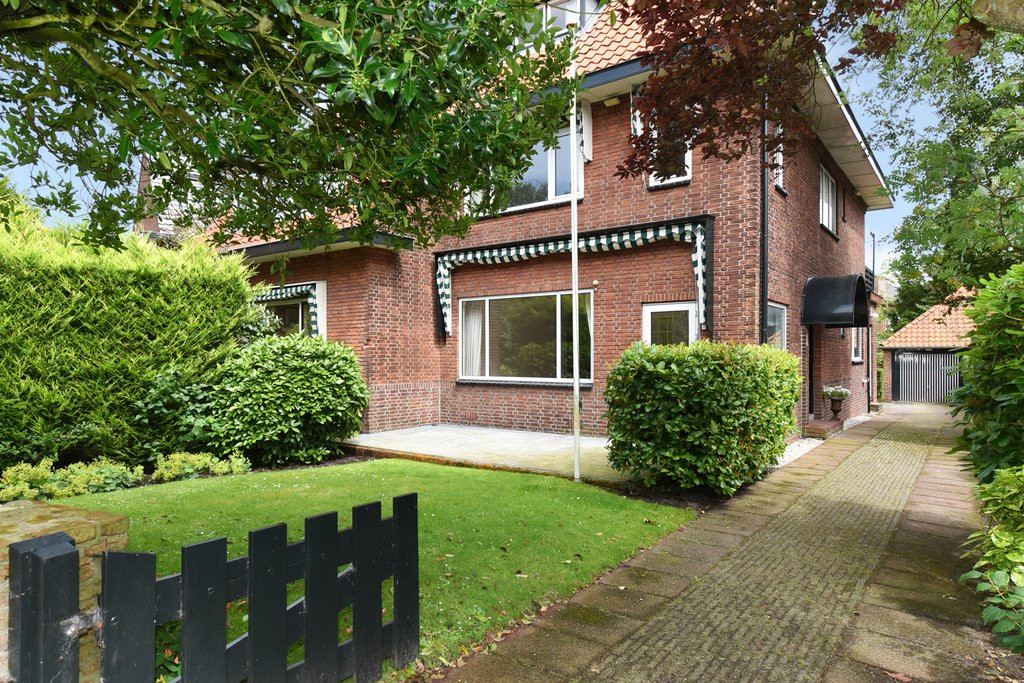 Twee-onder-één-kap te huur: Jonkerlaan 71, Wassenaar