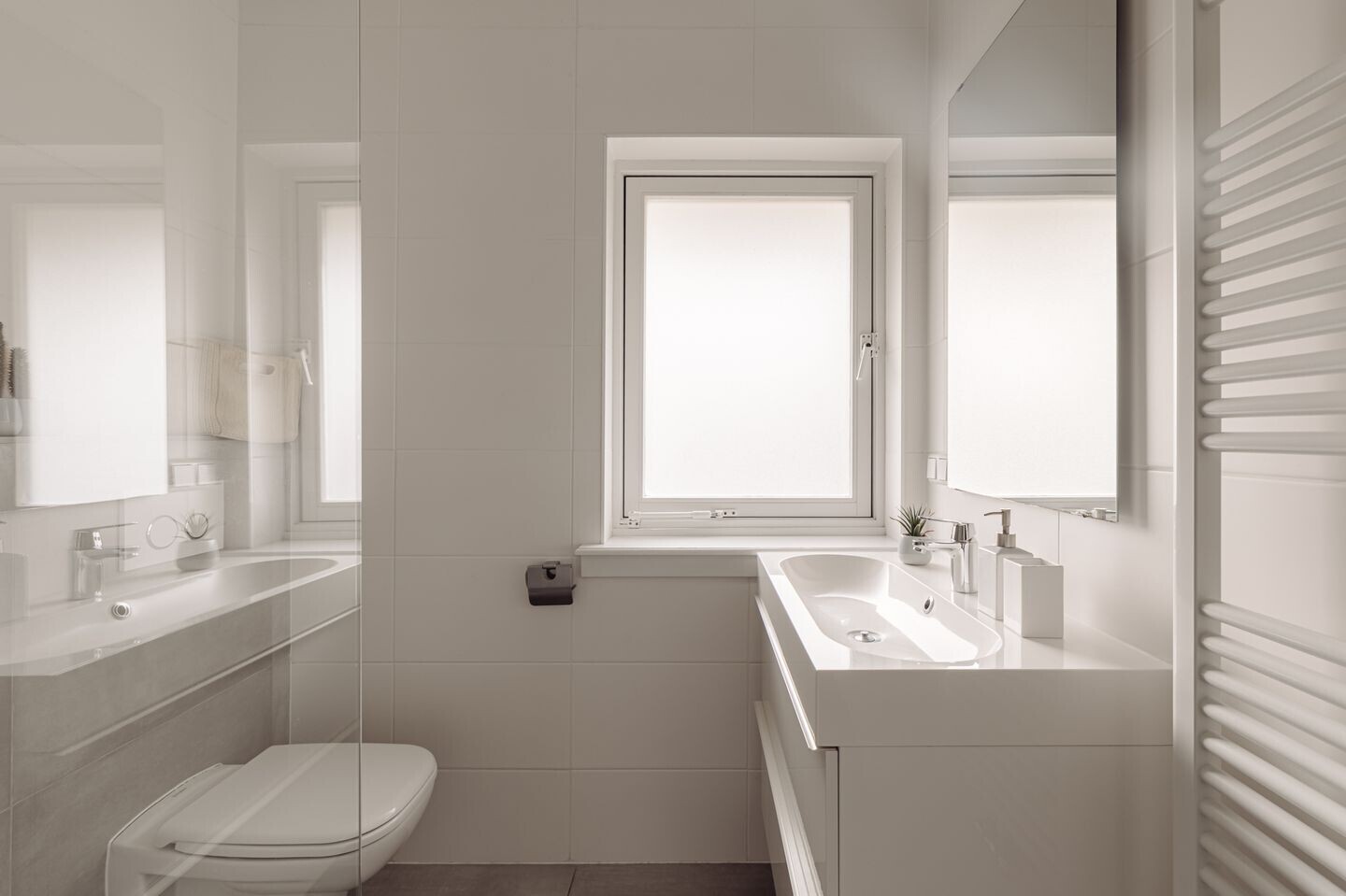 Tussenwoning te koop: Van Zuylen van Nijeveltstraat 278, Wassenaar