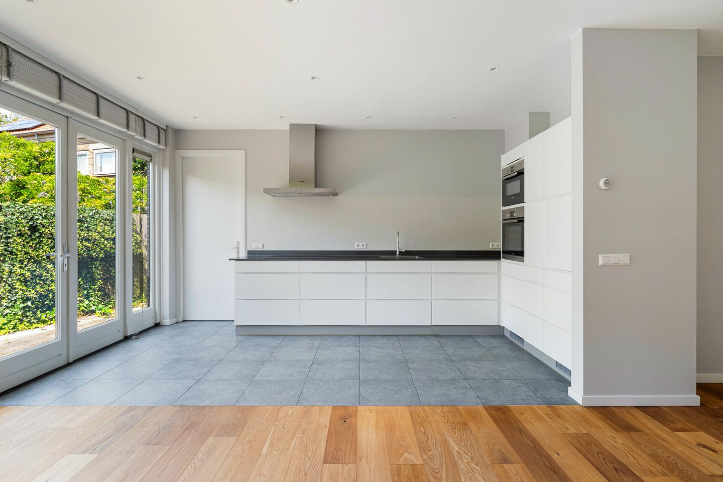 Hoekwoning te koop: Oostdorperweg 89, Wassenaar