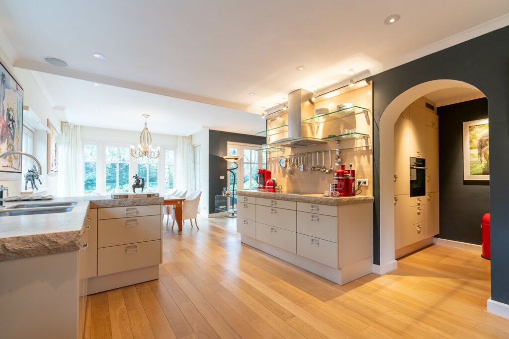 Vrijstaande woning te koop: Schouwweg 65, Wassenaar