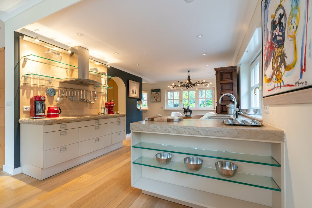 Vrijstaande woning te koop: Schouwweg 65, Wassenaar