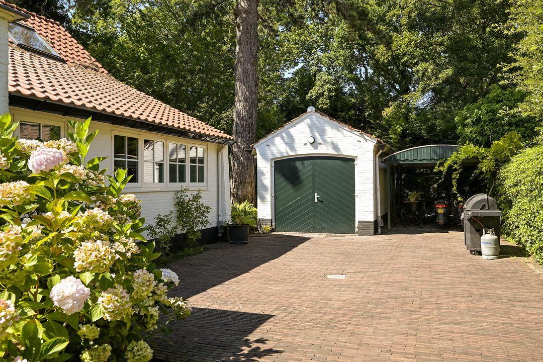 Vrijstaande woning te koop: Vinkelaan 26, Wassenaar