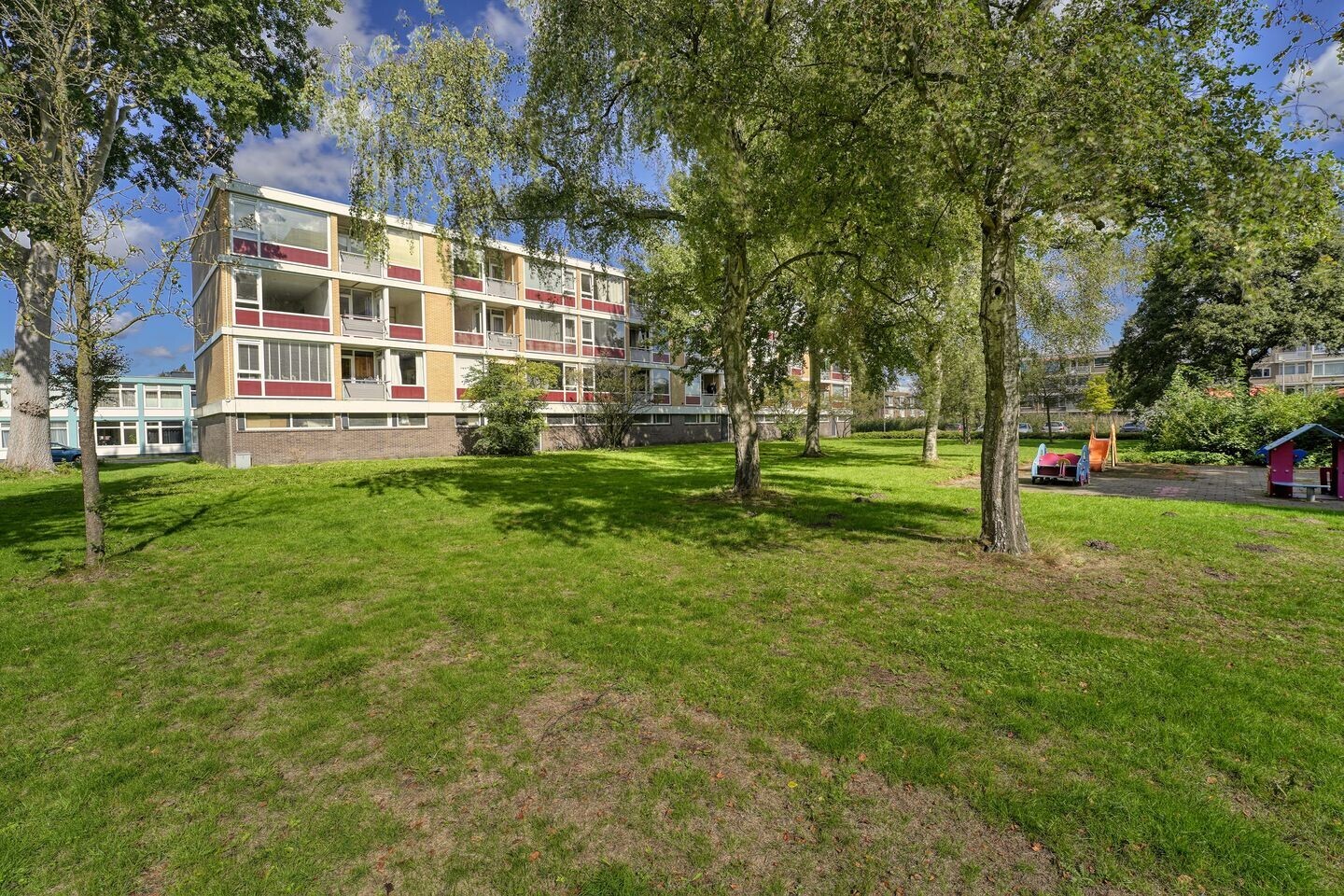 Appartement te koop: Rembrandtlaan 26, Voorschoten