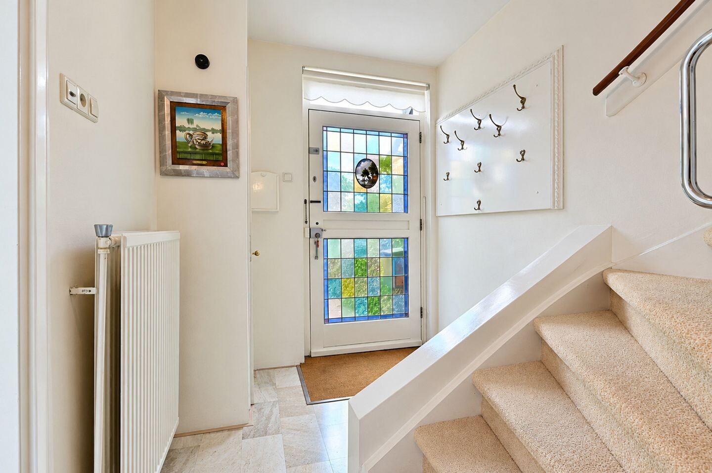 Tussenwoning te koop: Jan Pieterszoon Coenstraat 27, Voorschoten