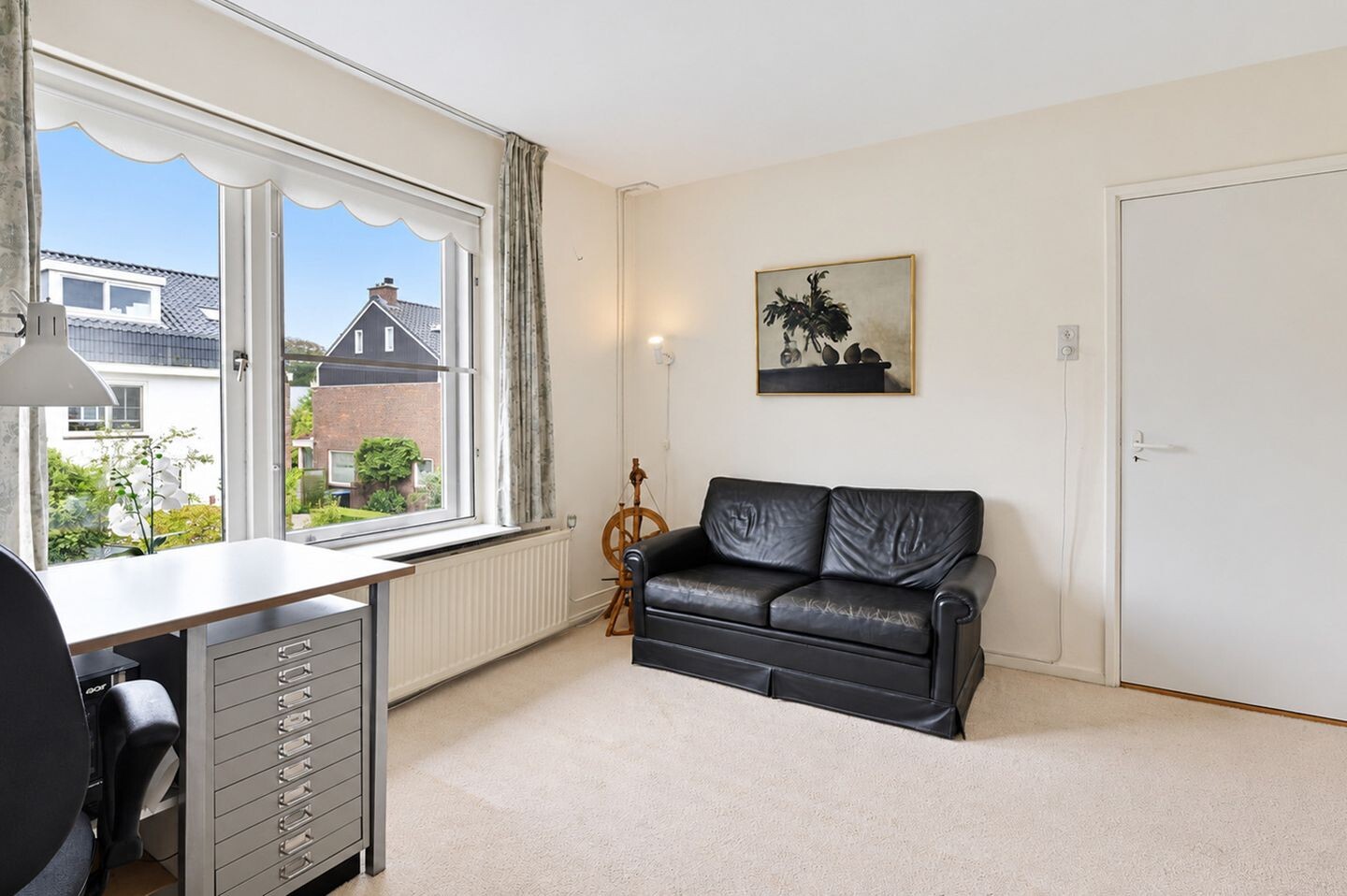 Tussenwoning te koop: Jan Pieterszoon Coenstraat 27, Voorschoten
