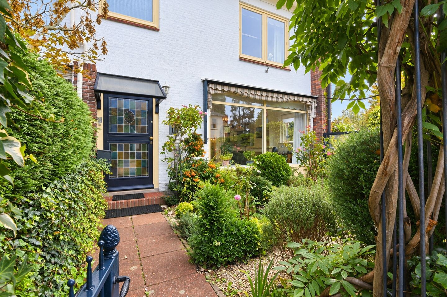 Tussenwoning te koop: Jan Pieterszoon Coenstraat 27, Voorschoten