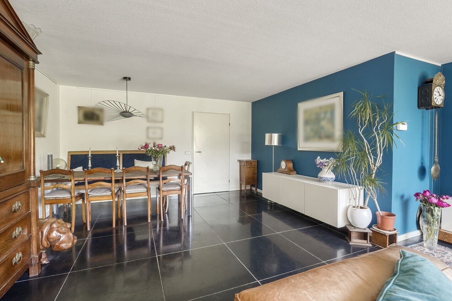 Tussenwoning te koop: Cor van Osnabruggelaan 30, Voorschoten