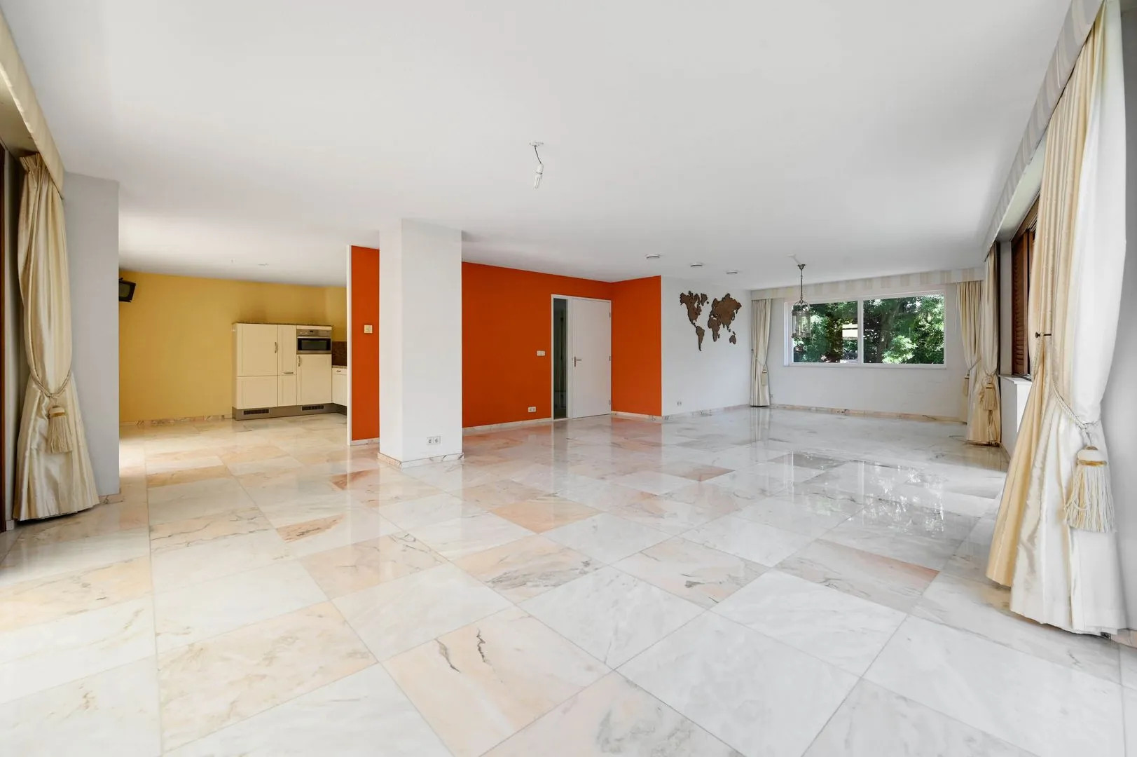 Appartement te koop: Hofvliet 15, Voorschoten