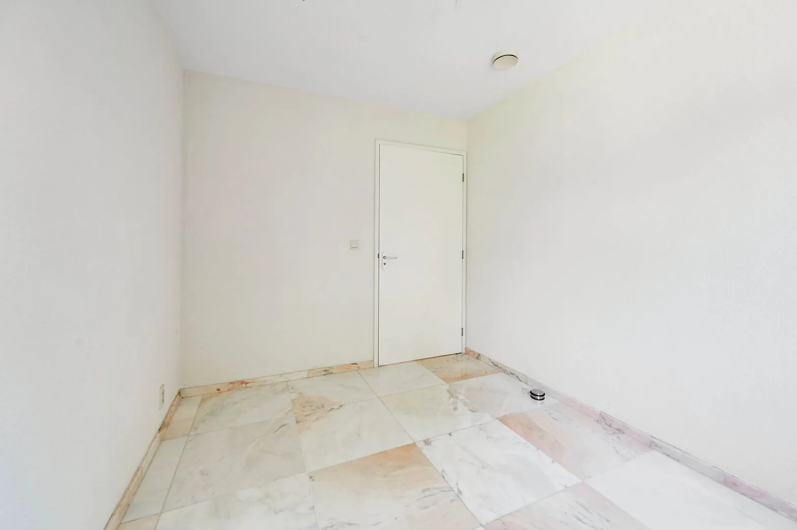 Appartement te koop: Hofvliet 15, Voorschoten