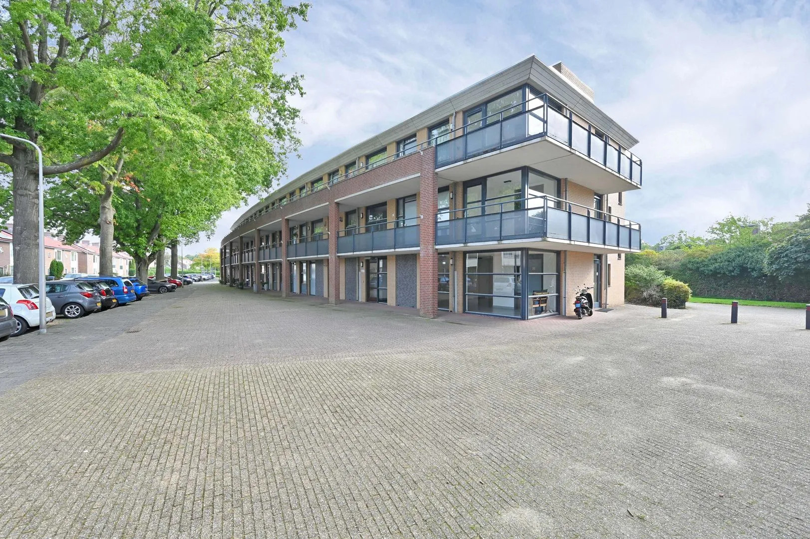 Appartement te koop: Vlietzicht 50, Voorschoten