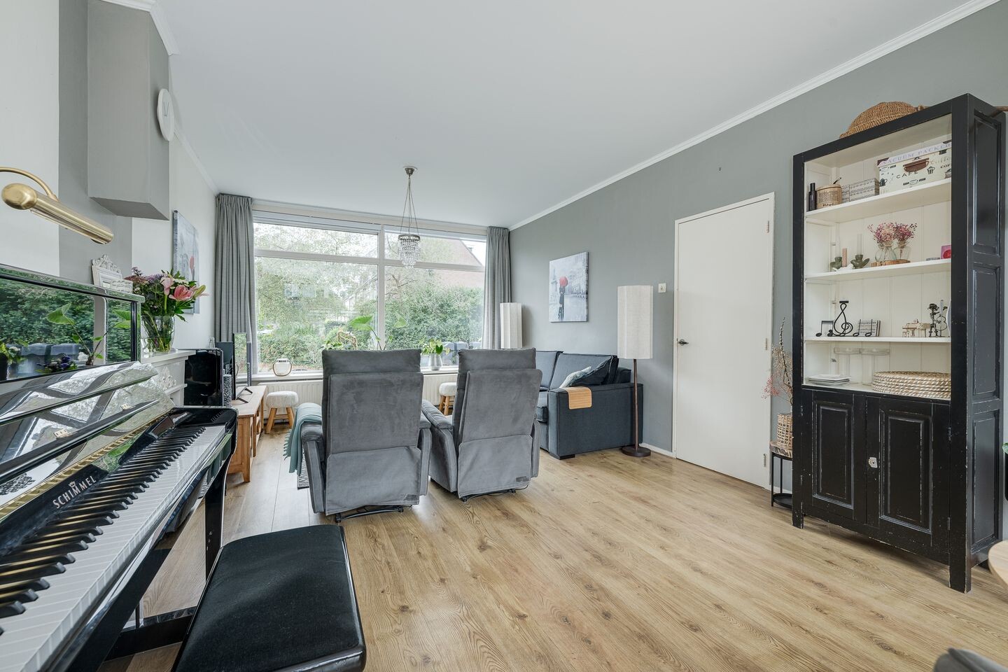 Tussenwoning te koop: Diepenbrocklaan 6, Voorschoten