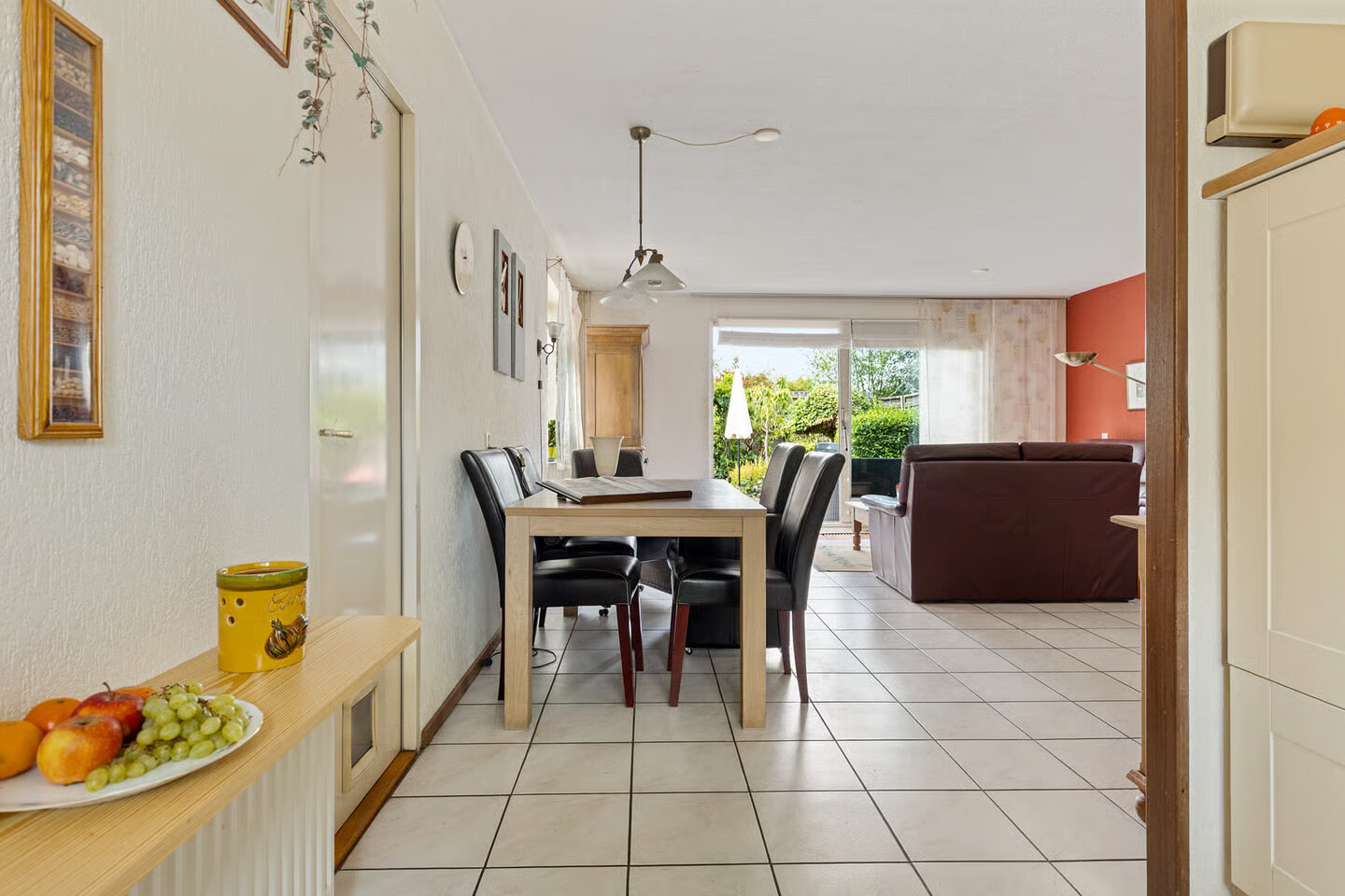 Hoekwoning te koop: Suze Groenewegerf 17, Voorschoten