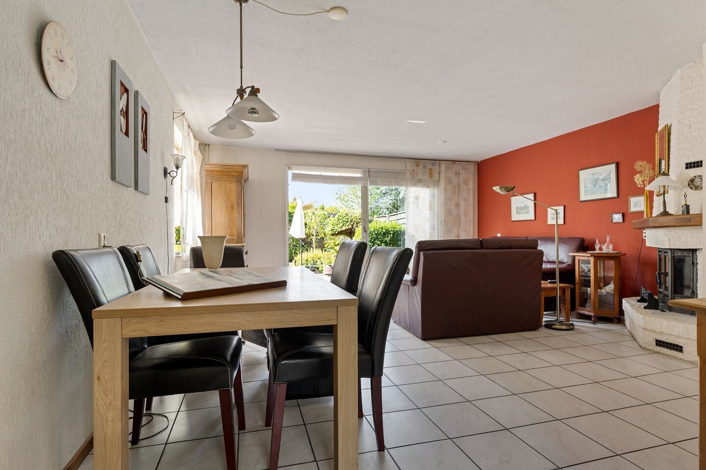 Hoekwoning te koop: Suze Groenewegerf 17, Voorschoten