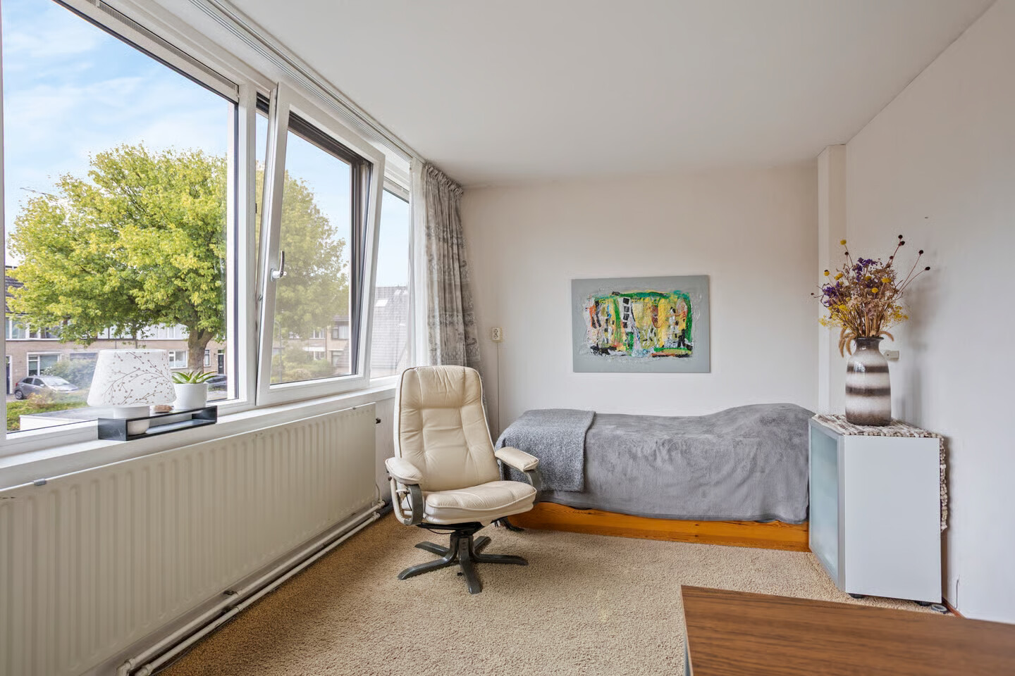 Tussenwoning te koop: Doornenburg 25, Leidschendam