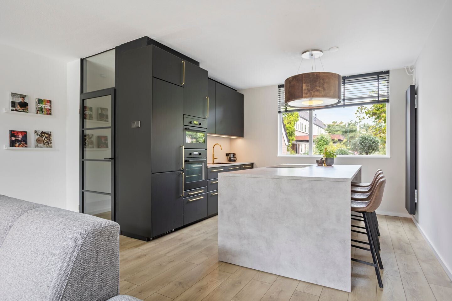 Tussenwoning te koop: Wildenborch 32, Leidschendam