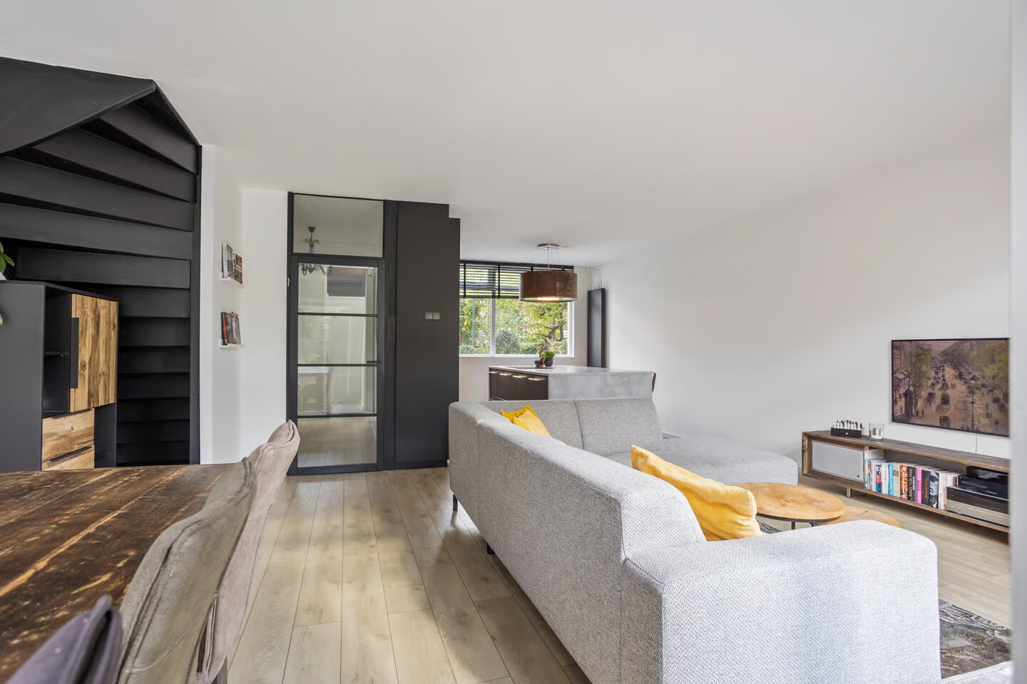 Tussenwoning te koop: Wildenborch 32, Leidschendam