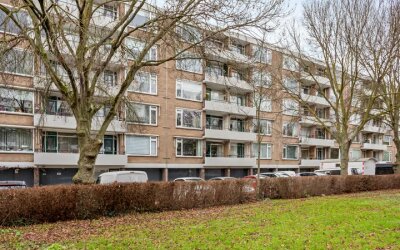 Burgemeester Caan van Necklaan 434