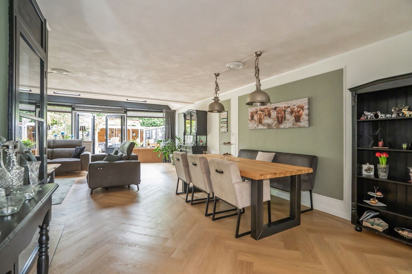 Tussenwoning te koop: Pelikaanhof 38, Leidschendam