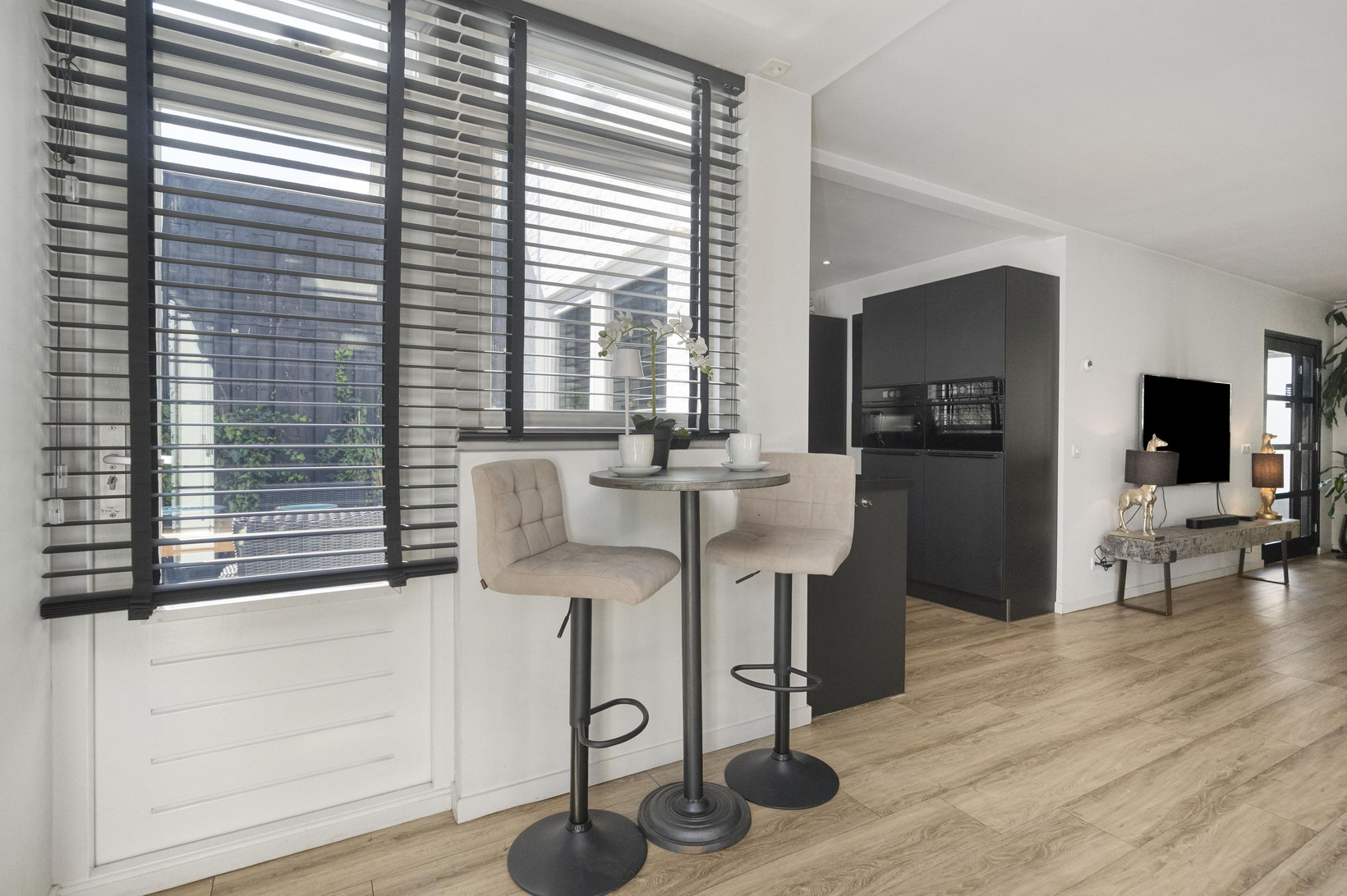 Appartement te koop: Julius Röntgenlaan 14, Leidschendam
