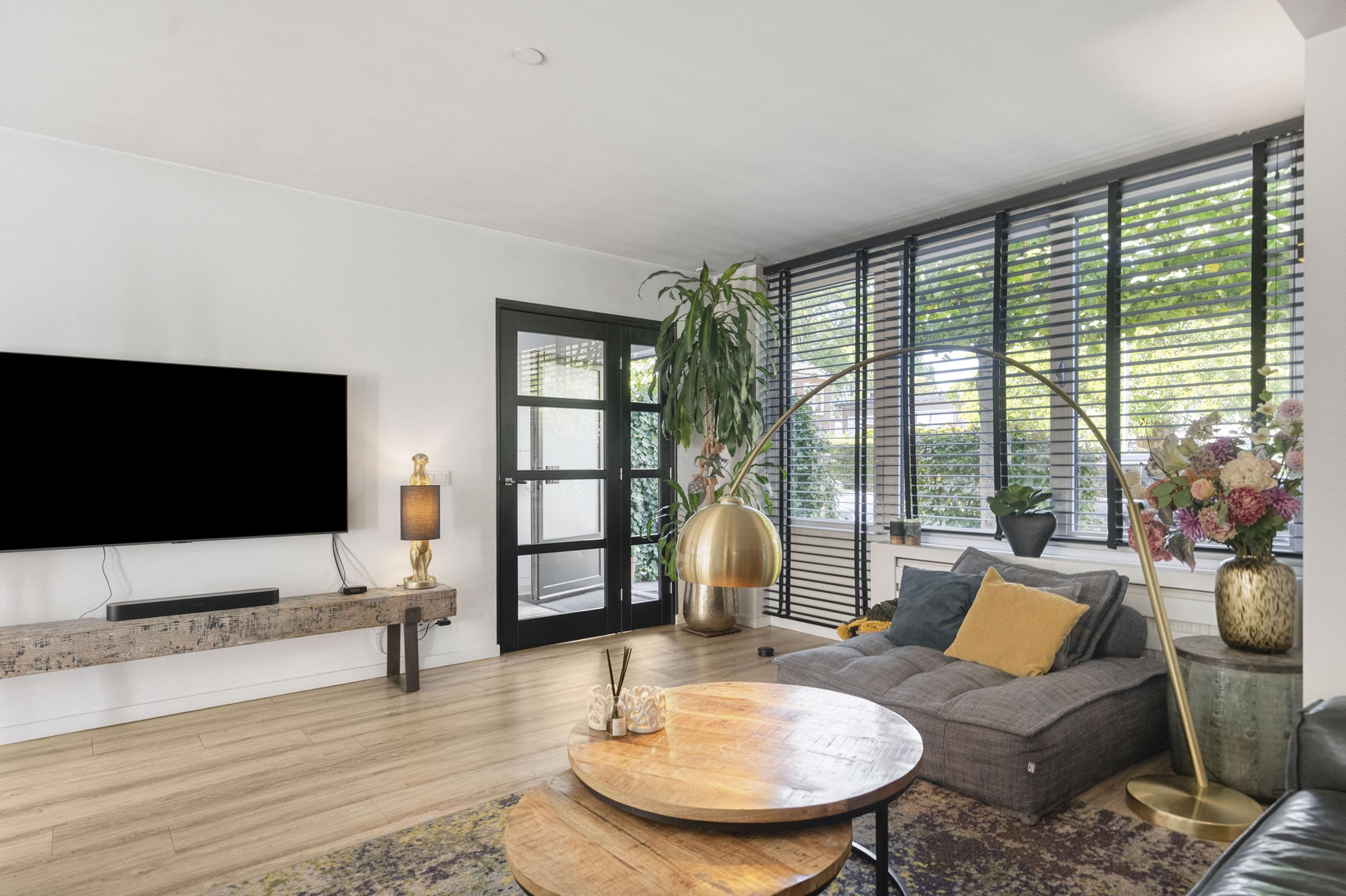Appartement te koop: Julius Röntgenlaan 14, Leidschendam
