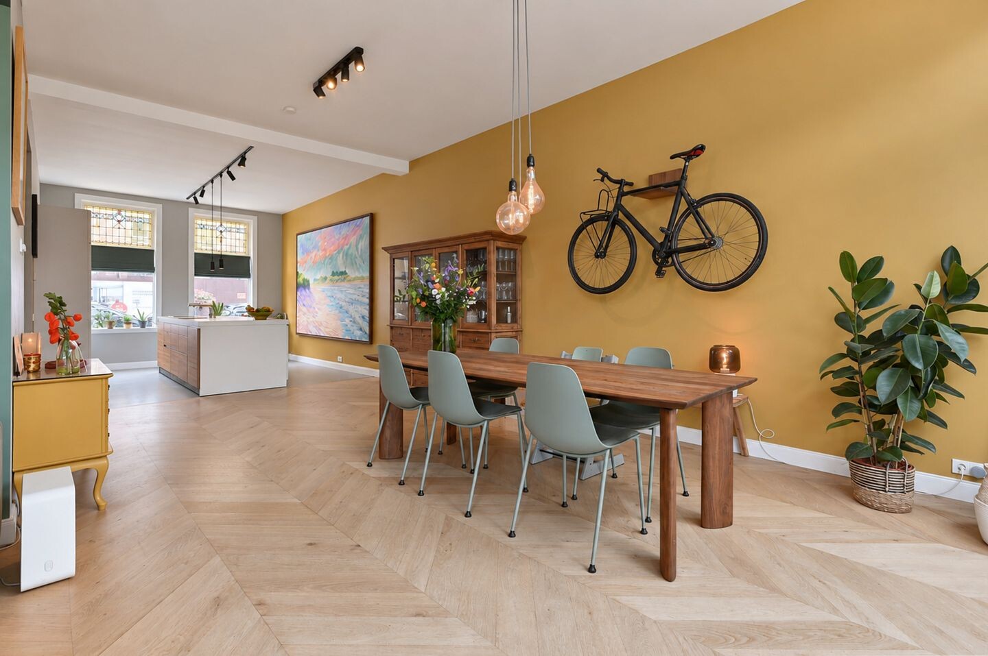 Tussenwoning te koop: Damlaan 37, Leidschendam