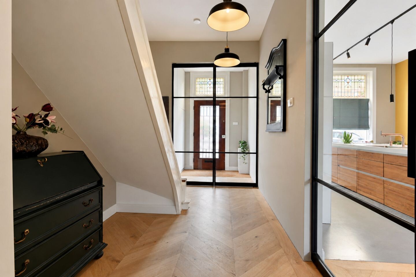 Tussenwoning te koop: Damlaan 37, Leidschendam