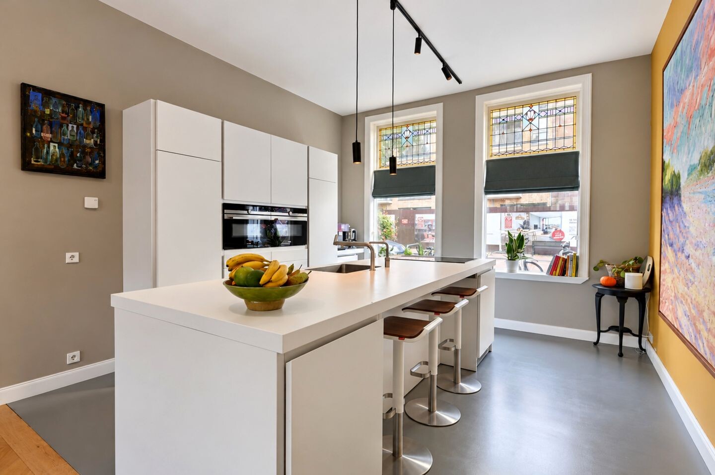 Tussenwoning te koop: Damlaan 37, Leidschendam