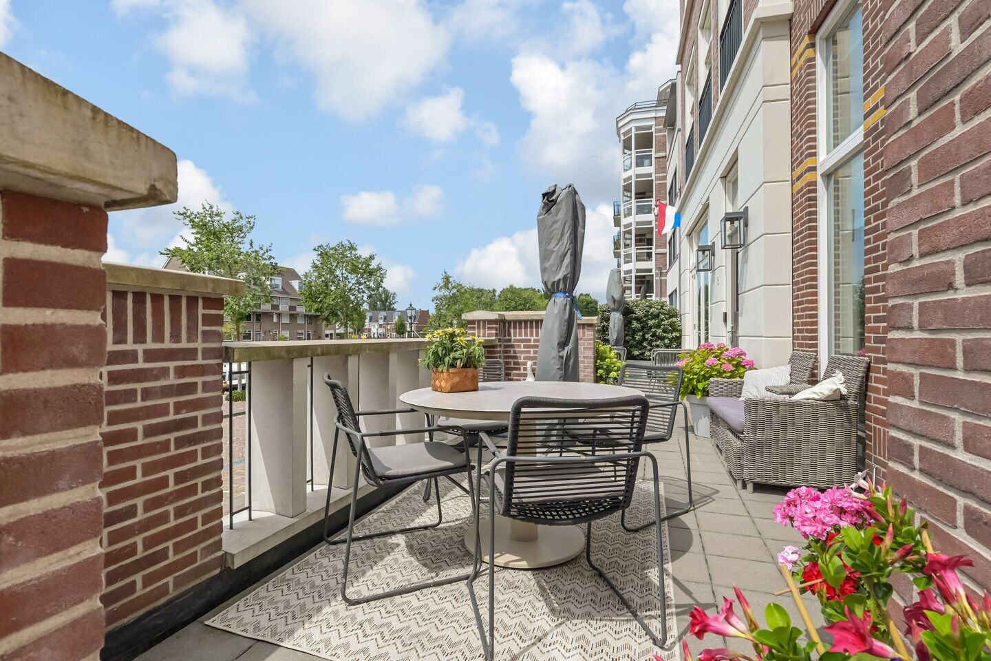 Appartement te koop: Van Ravesteijnkade 25, Leidschendam