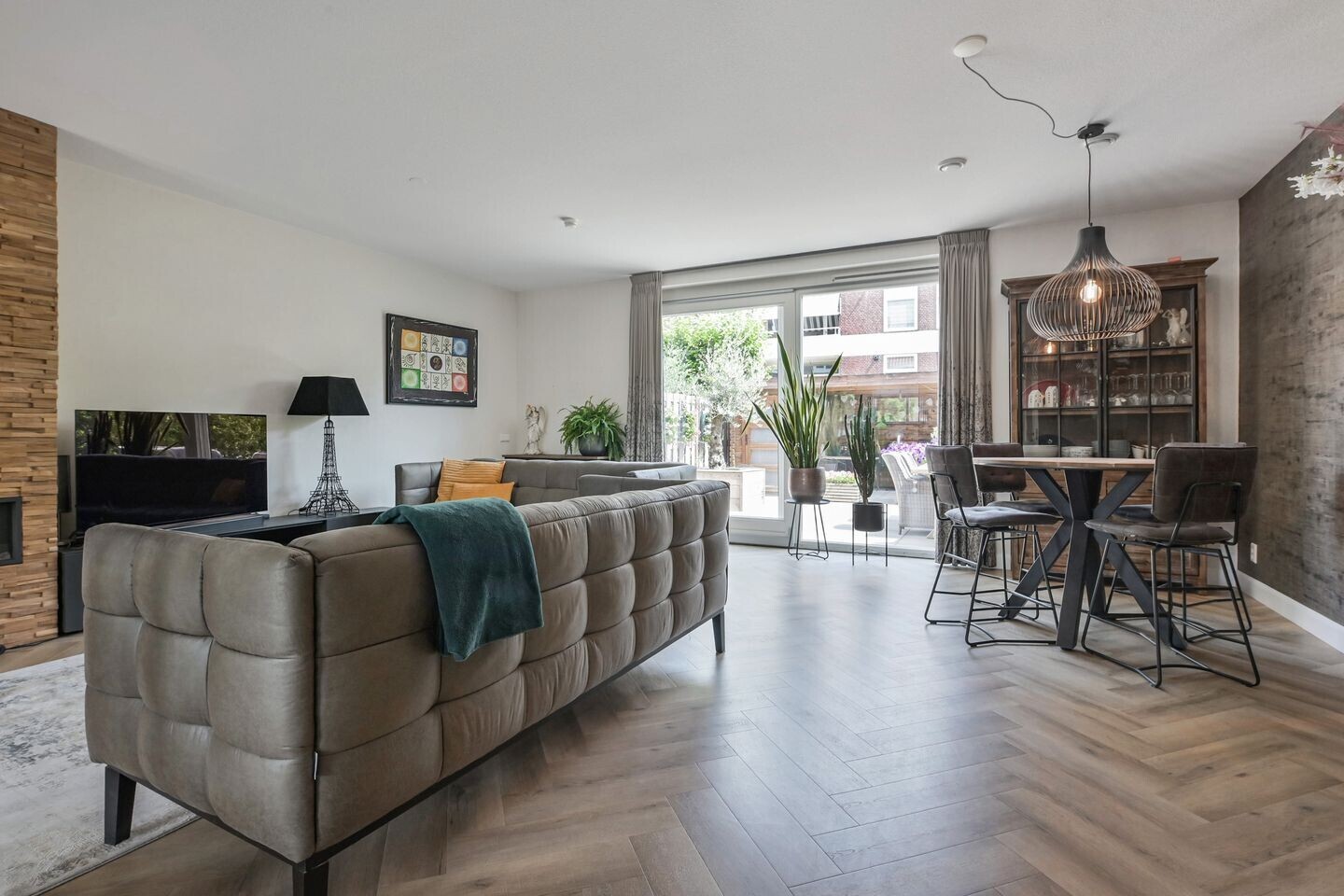 Appartement te koop: Van Ravesteijnkade 25, Leidschendam