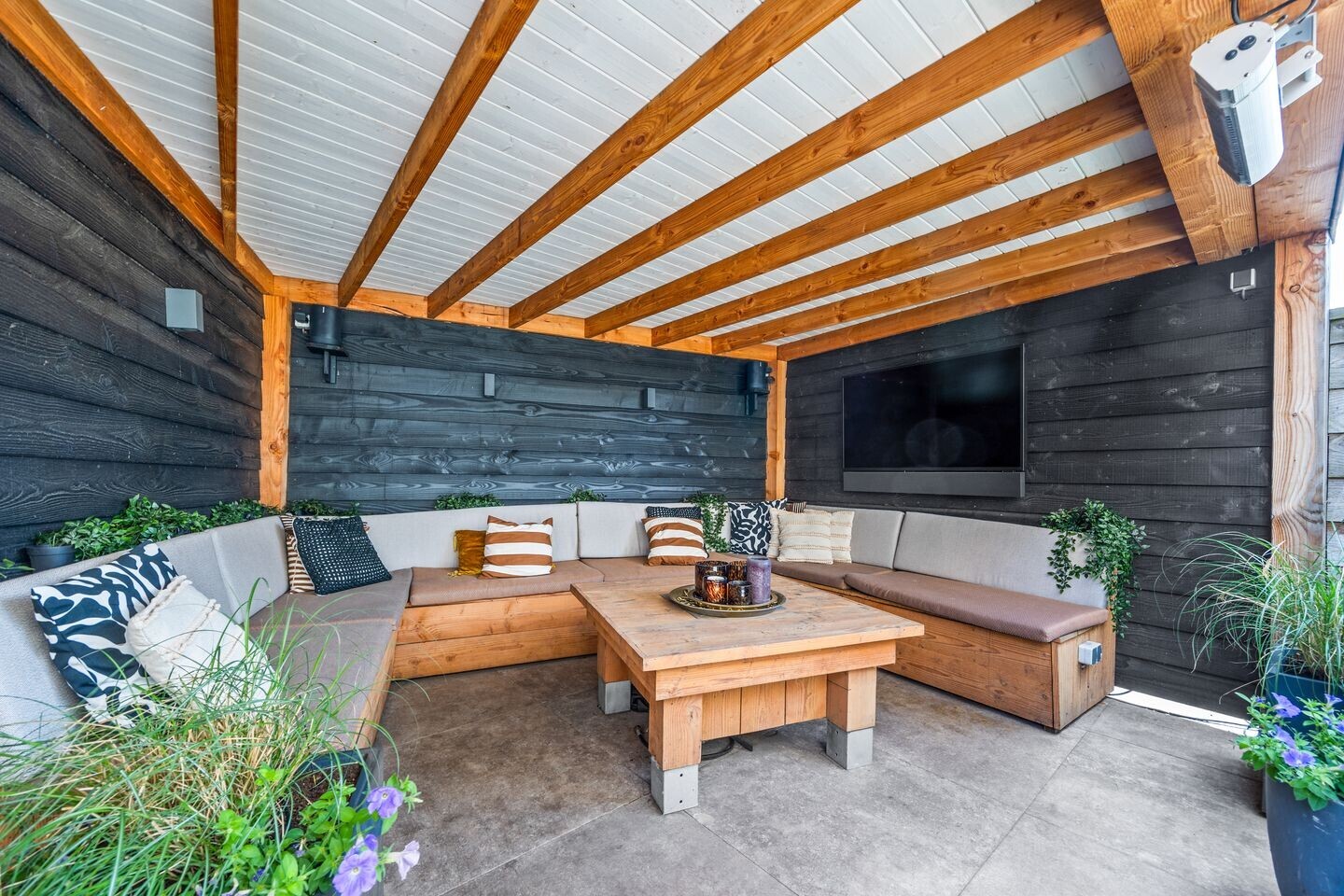 Appartement te koop: Van Ravesteijnkade 29, Leidschendam