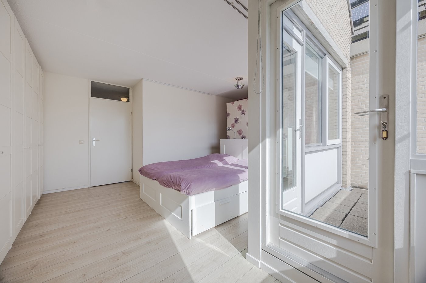 Tussenwoning te koop: Dokter Perquinstraat 40, Leidschendam