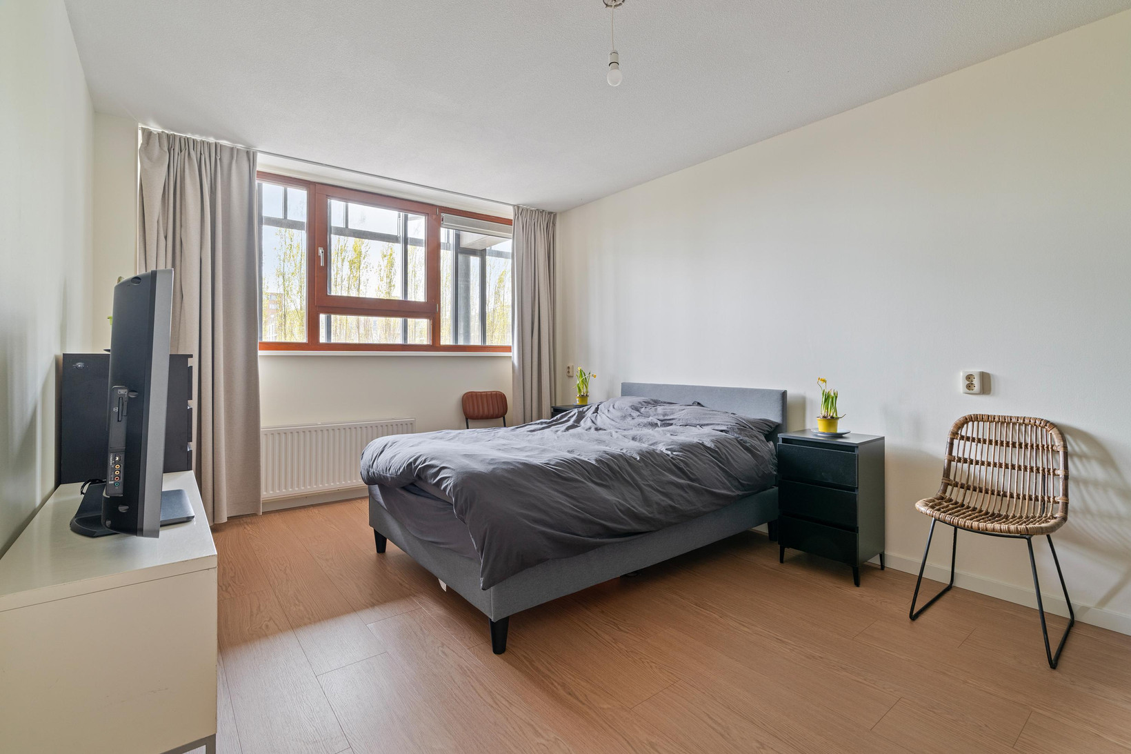 Appartement te koop: Dokter Van Ledestraat 25, Leidschendam