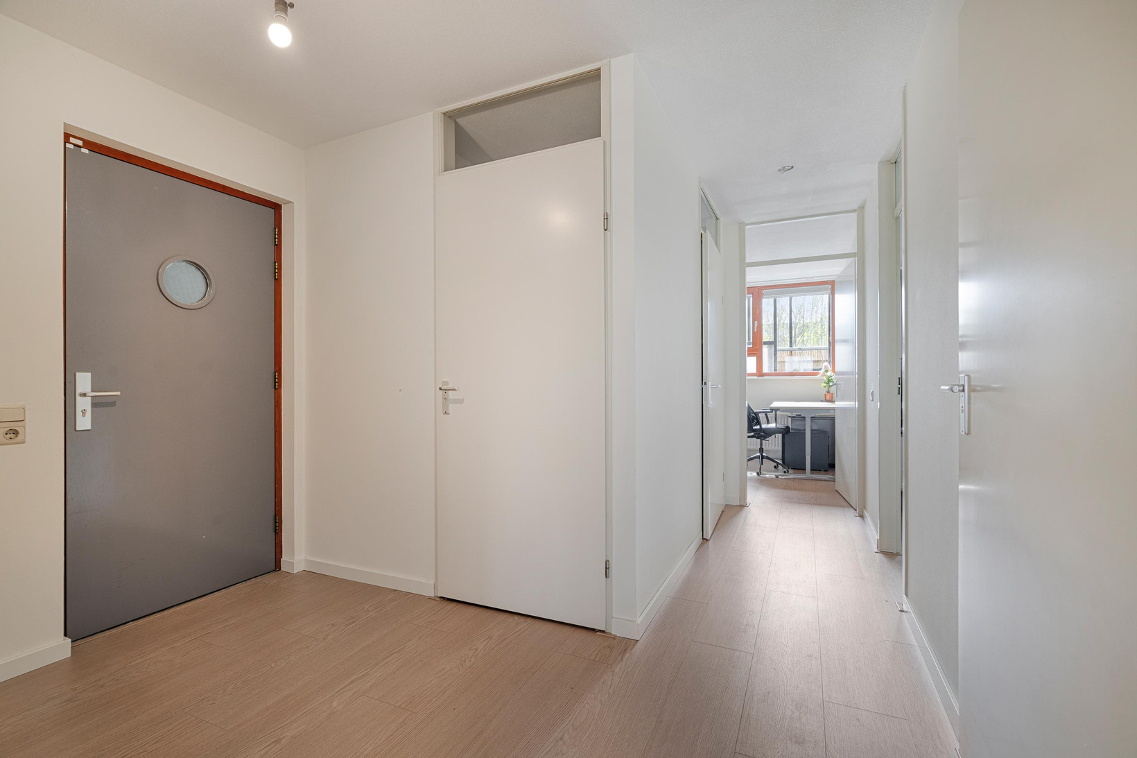 Appartement te koop: Dokter Van Ledestraat 25, Leidschendam