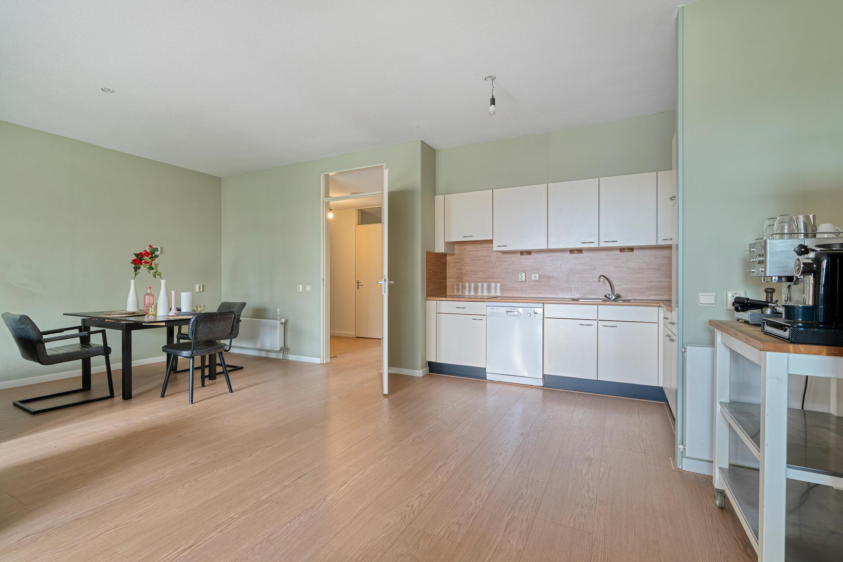 Appartement te koop: Dokter Van Ledestraat 25, Leidschendam