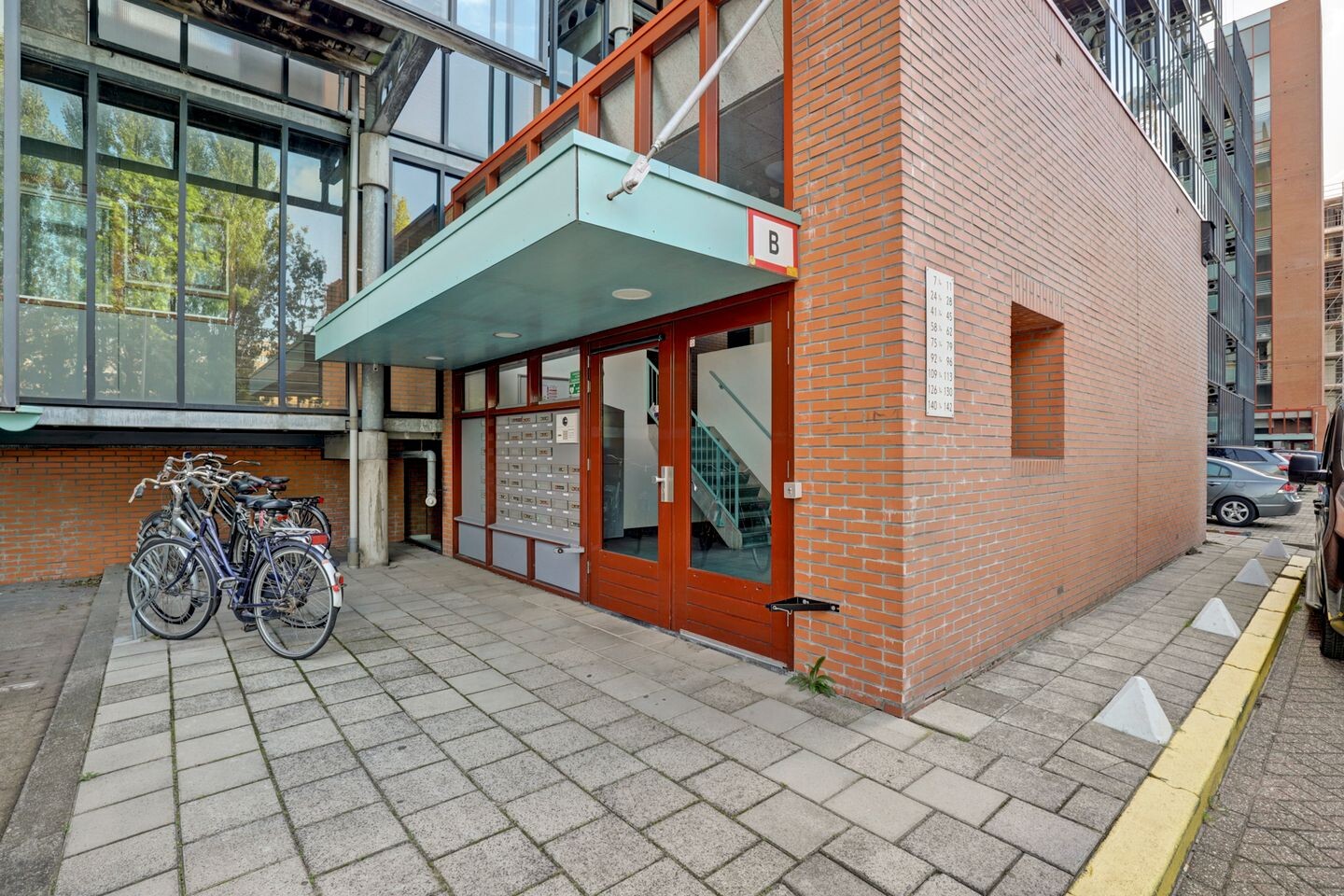 Appartement te koop: Dokter Van Ledestraat 45, Leidschendam