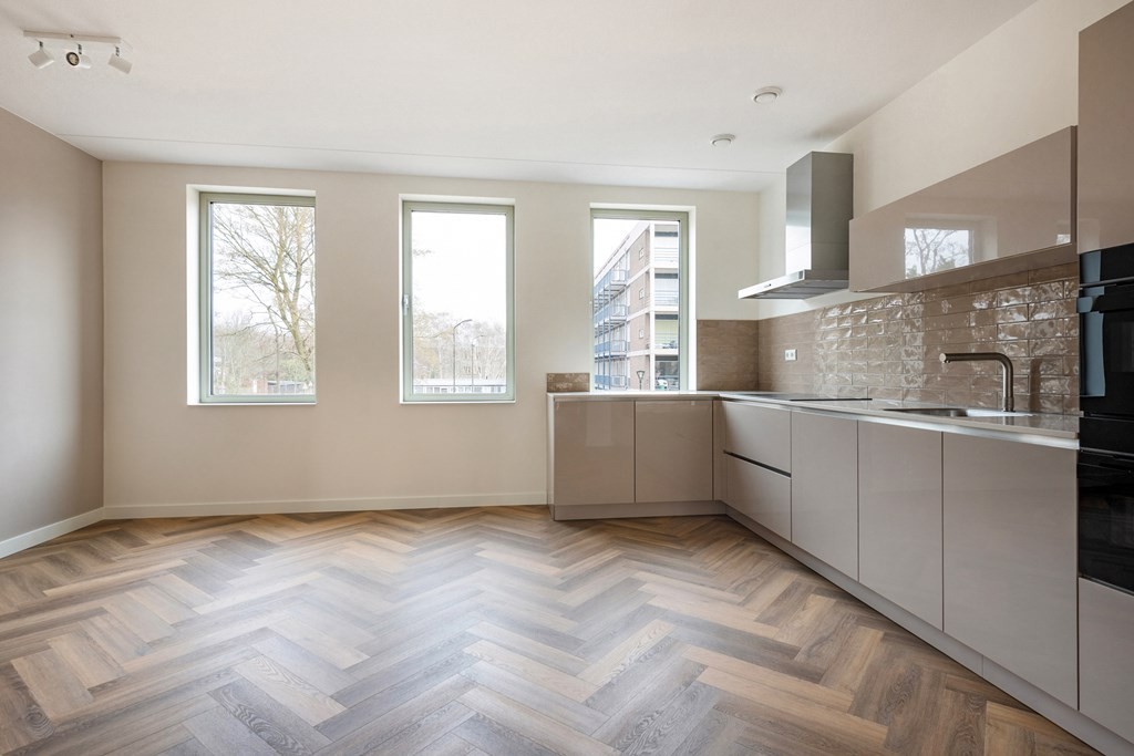 Tussenwoning te huur: Schoorlaan 4, Leidschendam