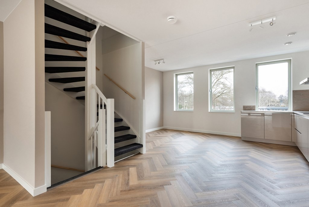 Tussenwoning te huur: Schoorlaan 4, Leidschendam