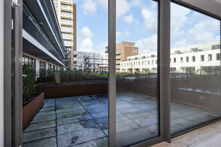 Tussenwoning te koop: Landscheidingstraat 18, Leidschendam