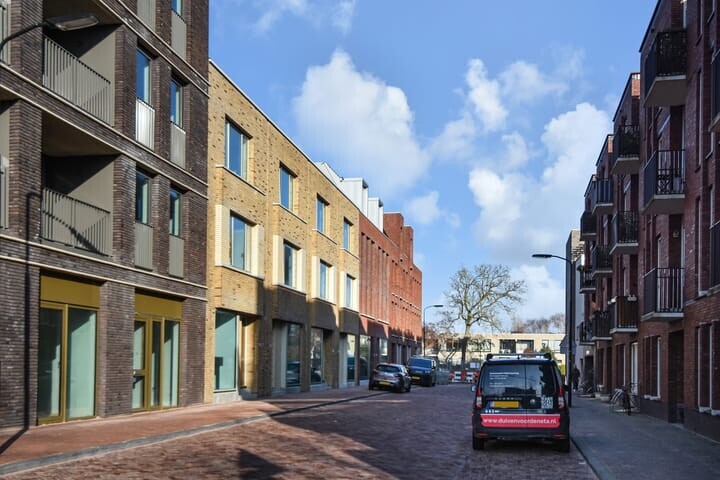 Tussenwoning te koop: Landscheidingstraat 18, Leidschendam