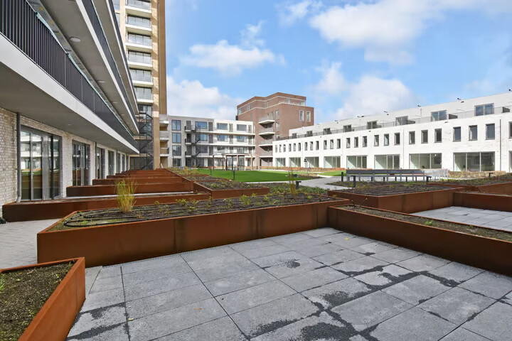 Tussenwoning te koop: Landscheidingstraat 18, Leidschendam