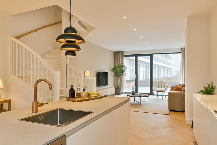Tussenwoning te koop: Landscheidingstraat 18, Leidschendam