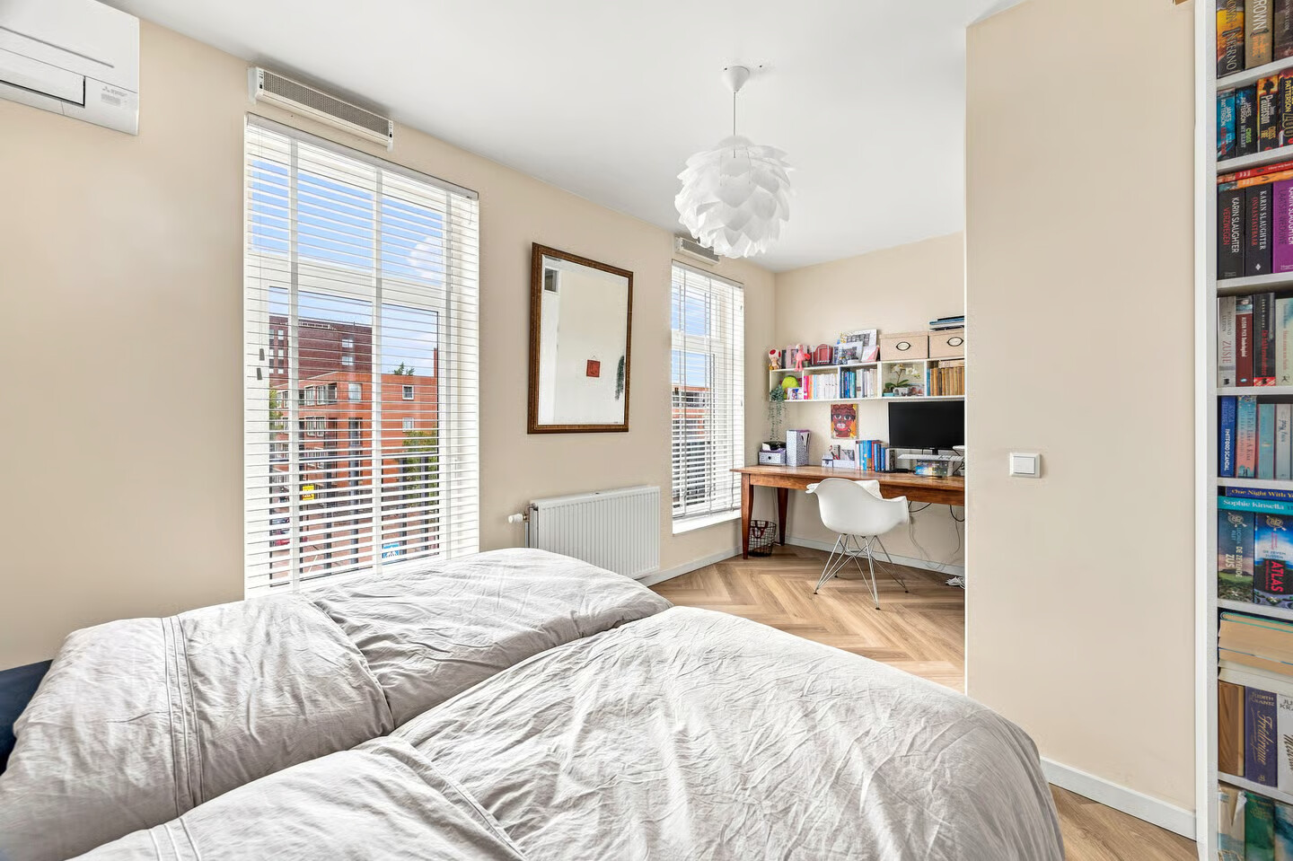 Tussenwoning te koop: Zaagmolenstraat 63, Leidschendam