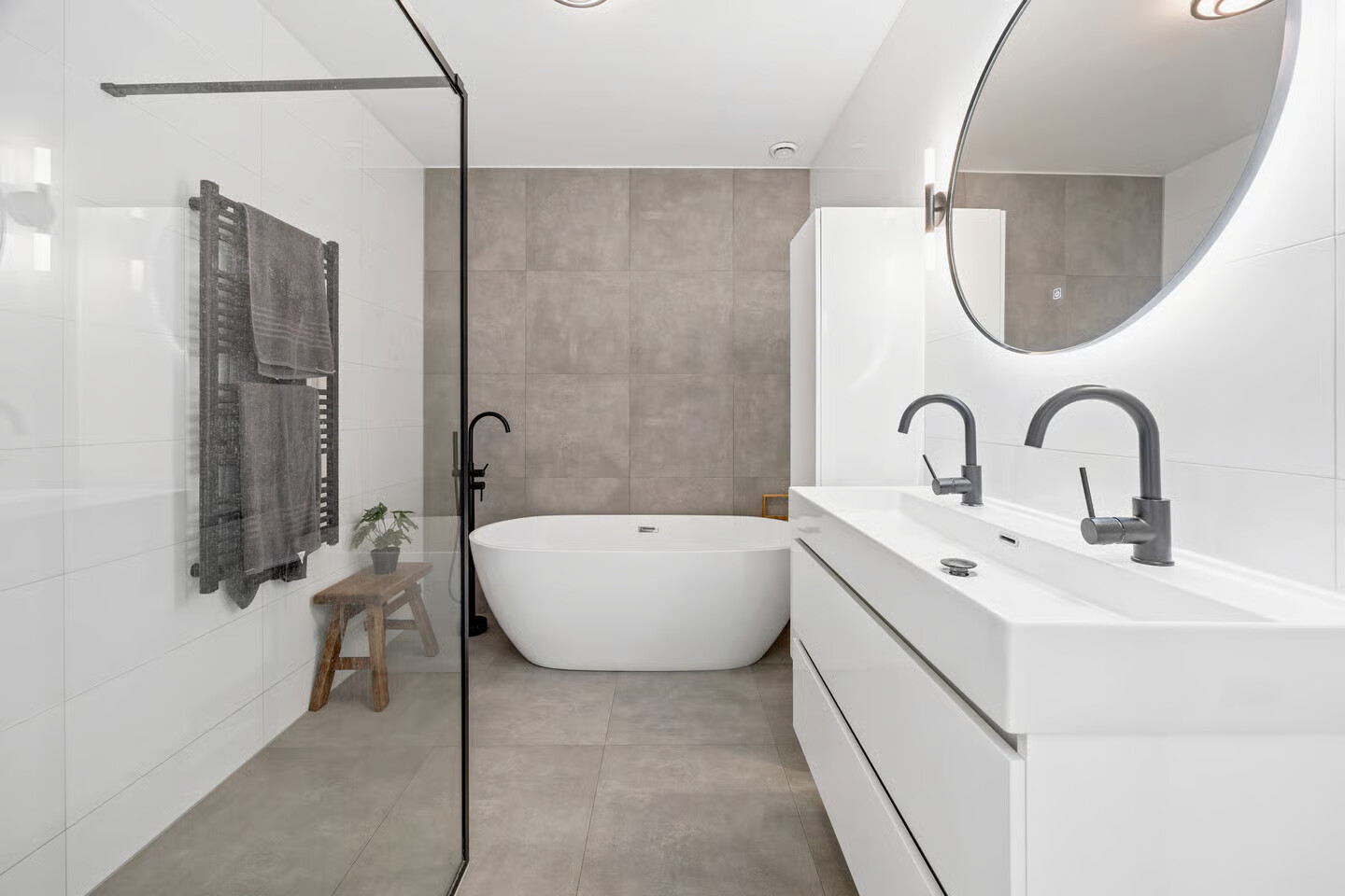 Tussenwoning te koop: Zaagmolenstraat 63, Leidschendam